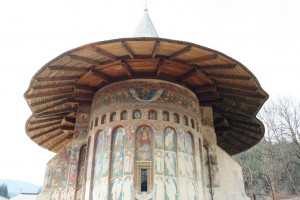 Paste-In-Bucovina-12-Manastirea-Voronet