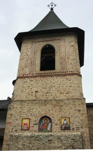 Paste-In-Bucovina-52-Manastirea-Secu